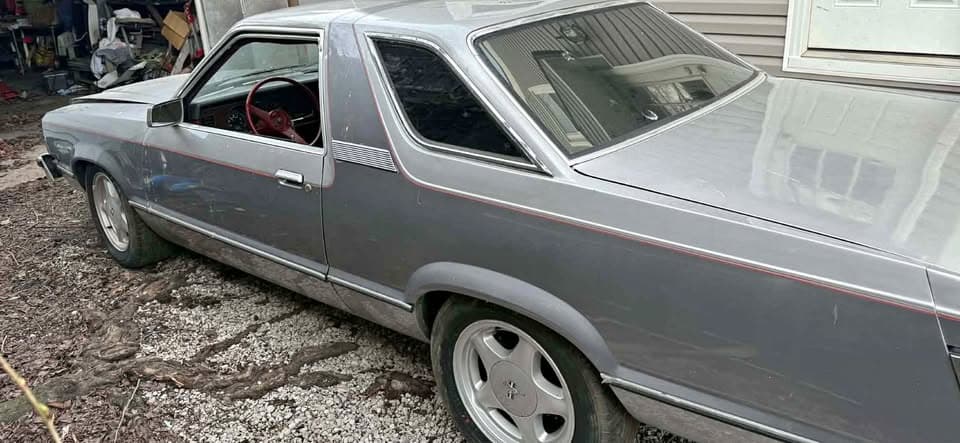 Ford Fairmont